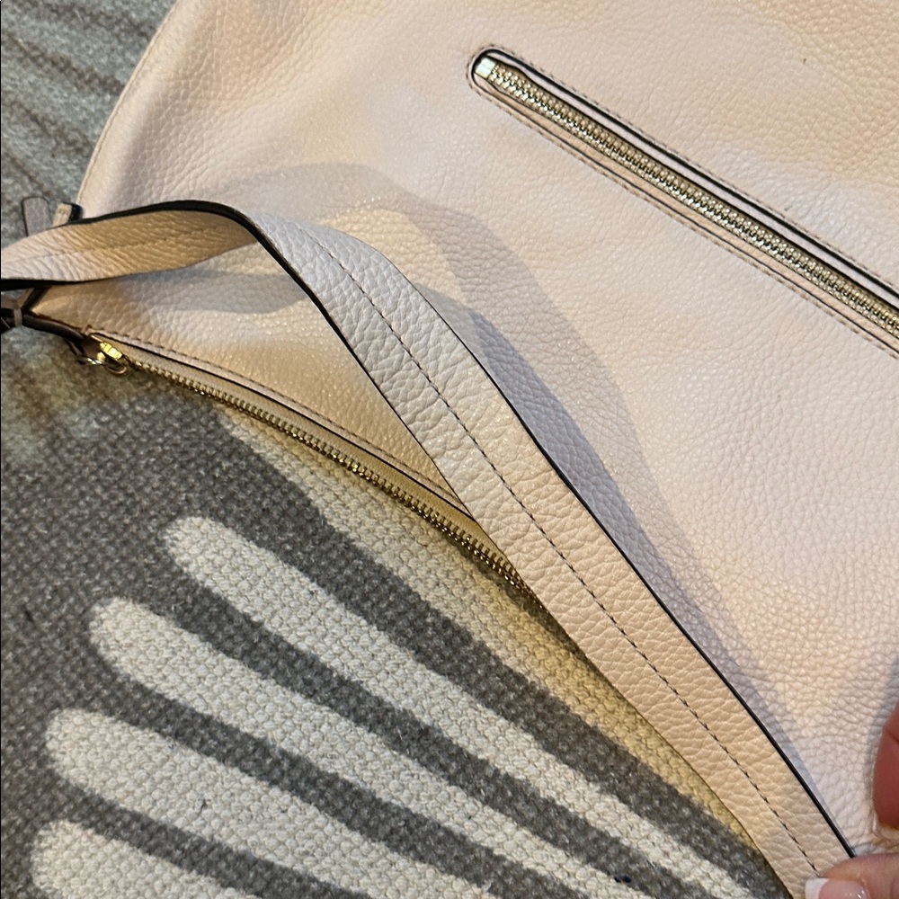 KATE ♠️ SPADE HOBO BAG IN IVORY - Picture 14 of 15